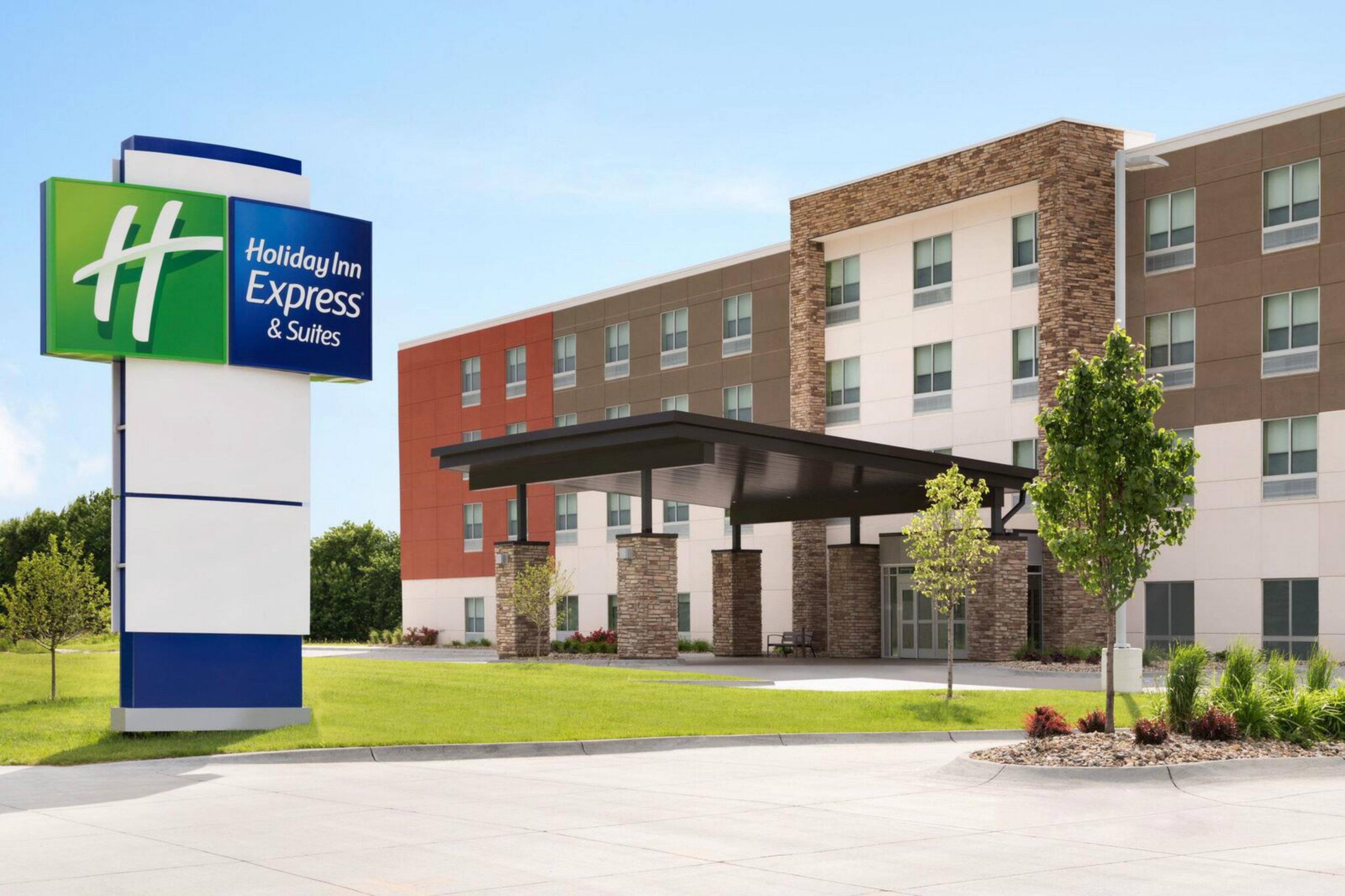 Holiday Inn Express - Mccook By Ihg Exterior foto