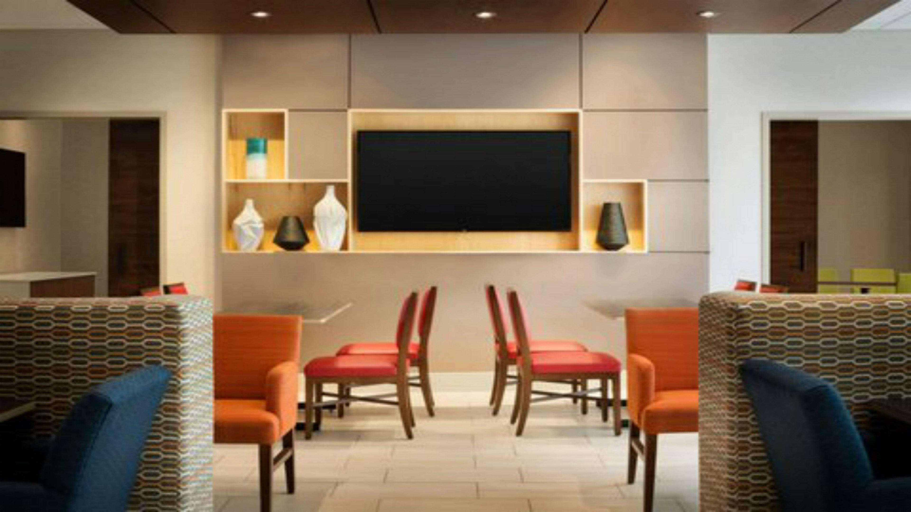 Holiday Inn Express - Mccook By Ihg Exterior foto